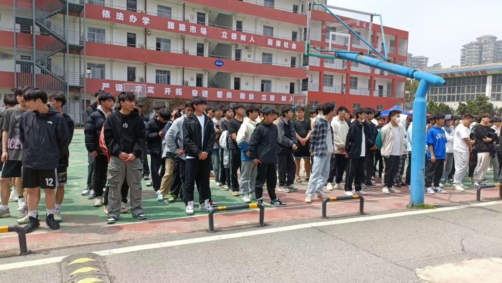 青春“篮”不住，热血不止步 —beat365英国官方网站第十八届“希望杯”篮球赛闭幕