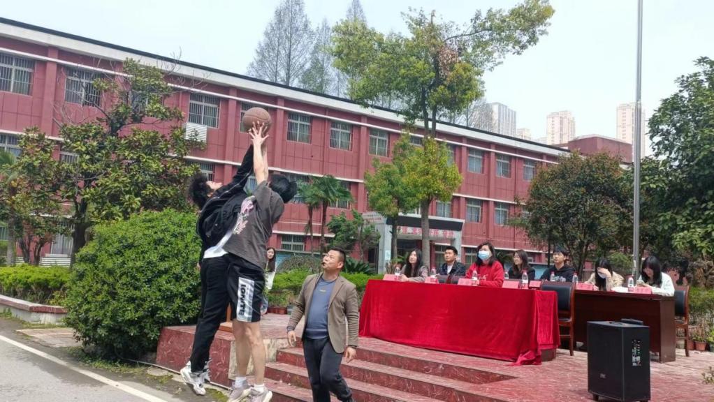 青春“篮”不住，热血不止步 —beat365英国官方网站第十八届“希望杯”篮球赛闭幕