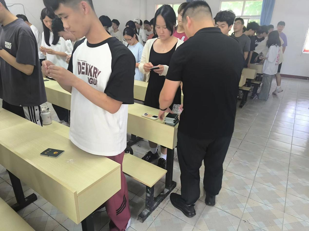 青春心向党，奋斗新征程 ——beat365英国官方网站第五期团课结业典礼暨入团仪式