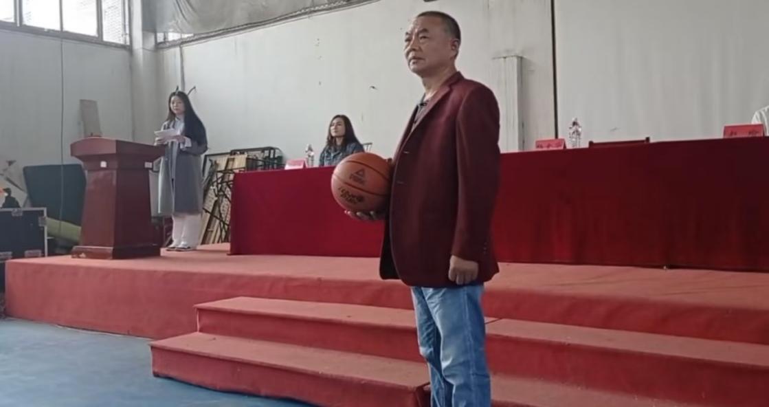 青春热血，逐梦“篮”场  ——beat365英国官方网站第十九届“希望杯”篮球赛开幕