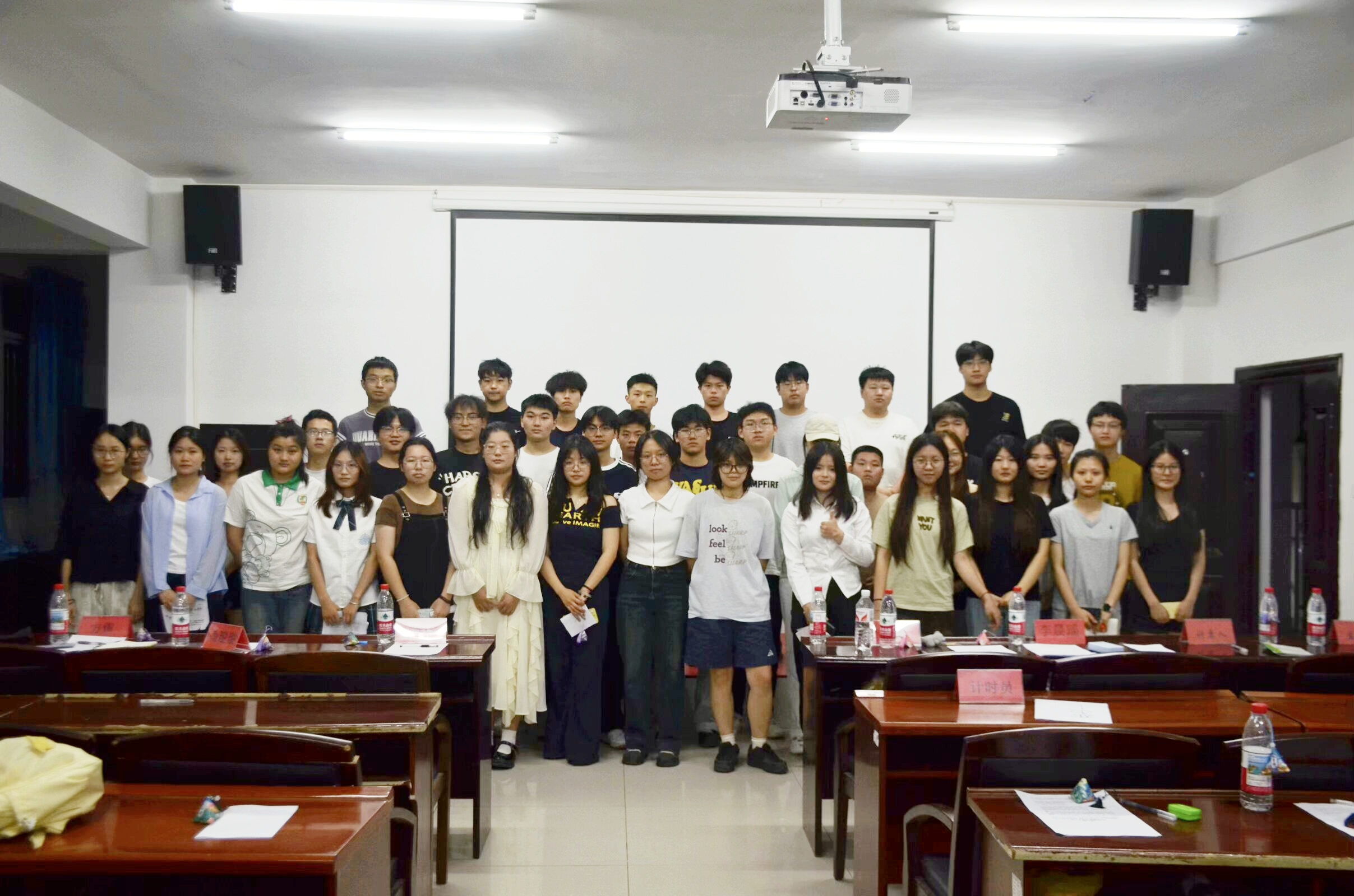 粽情诵华章，青语传薪火