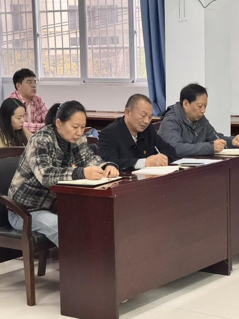 淬炼初心强作风 砥砺奋进启新程—— beat365英国官方网站举行预备党员宣誓仪式暨作风建设专题学习