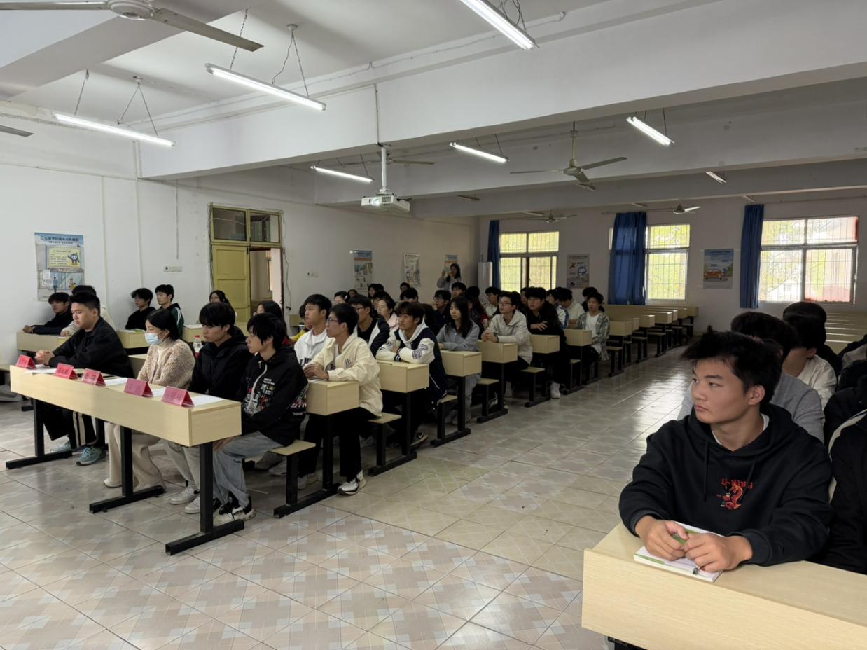 青春锤炼初心 团课书写华章 ——beat365英国官方网站第八期团课结业典礼