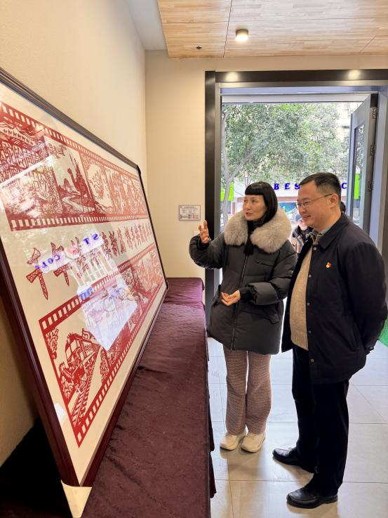 党建互鉴促提升 协同育人启新程——beat365英国官方网站赴武汉市第一商业学校开展党建交流活动