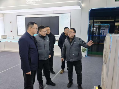 深化产教融合 情系学生成长——校领导带队走访慰问企业实习学生