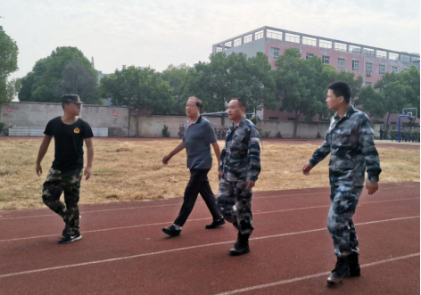 beat365召开2019级新生军训汇报表演暨总结表彰大会