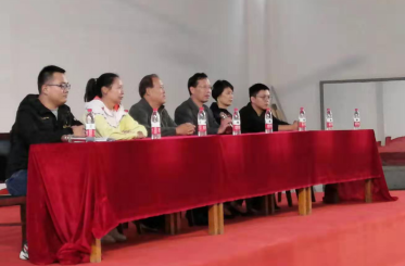 武昌区文明办领导莅临beat365 为军运会志愿者加油鼓劲