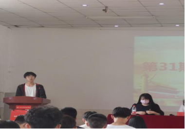 beat365举行第三十一期业余党校结业典礼