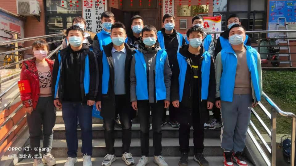 传承雷锋精神,我们正在行动 传承雷锋精神,我们正在行动