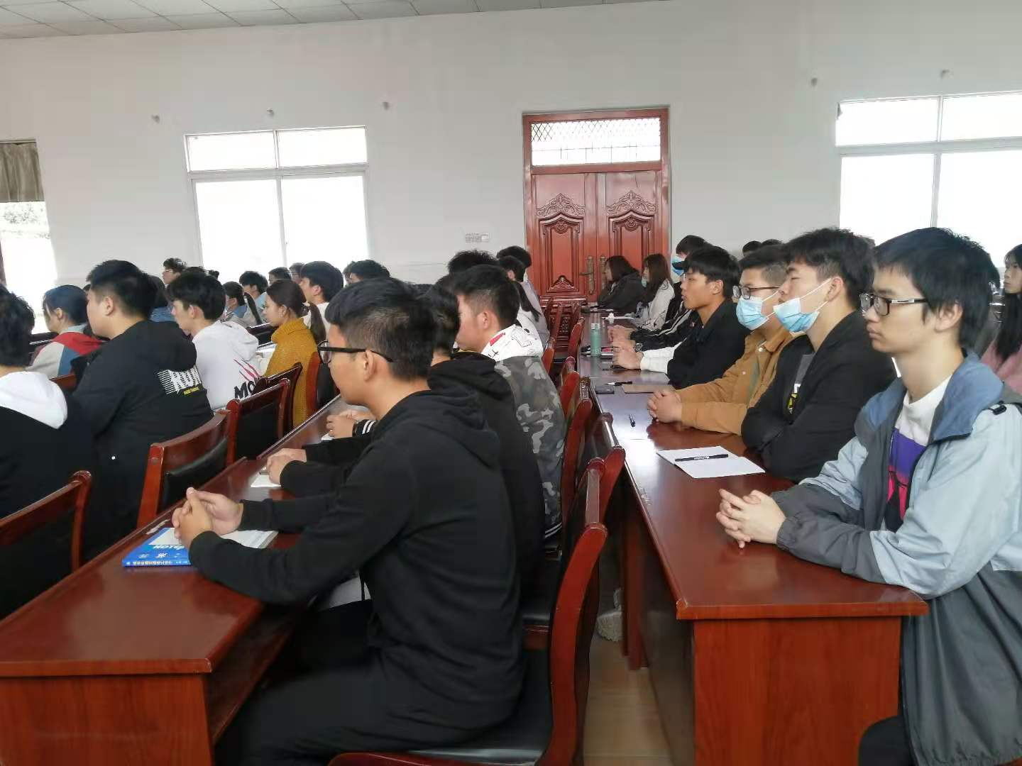 beat365举行第三十期业余党校开班仪式