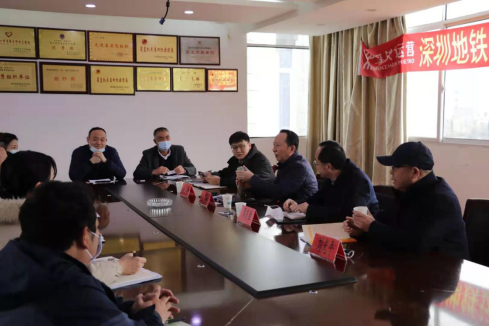 洪山区领导干部莅临beat365开展联系“七个一”重点工作