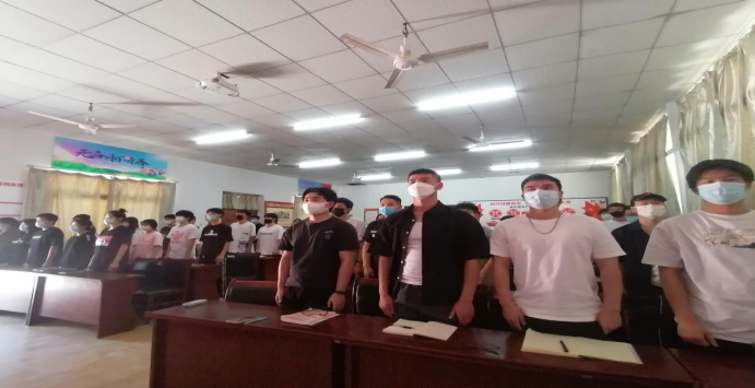 beat365举行第33期业余党校开班仪式